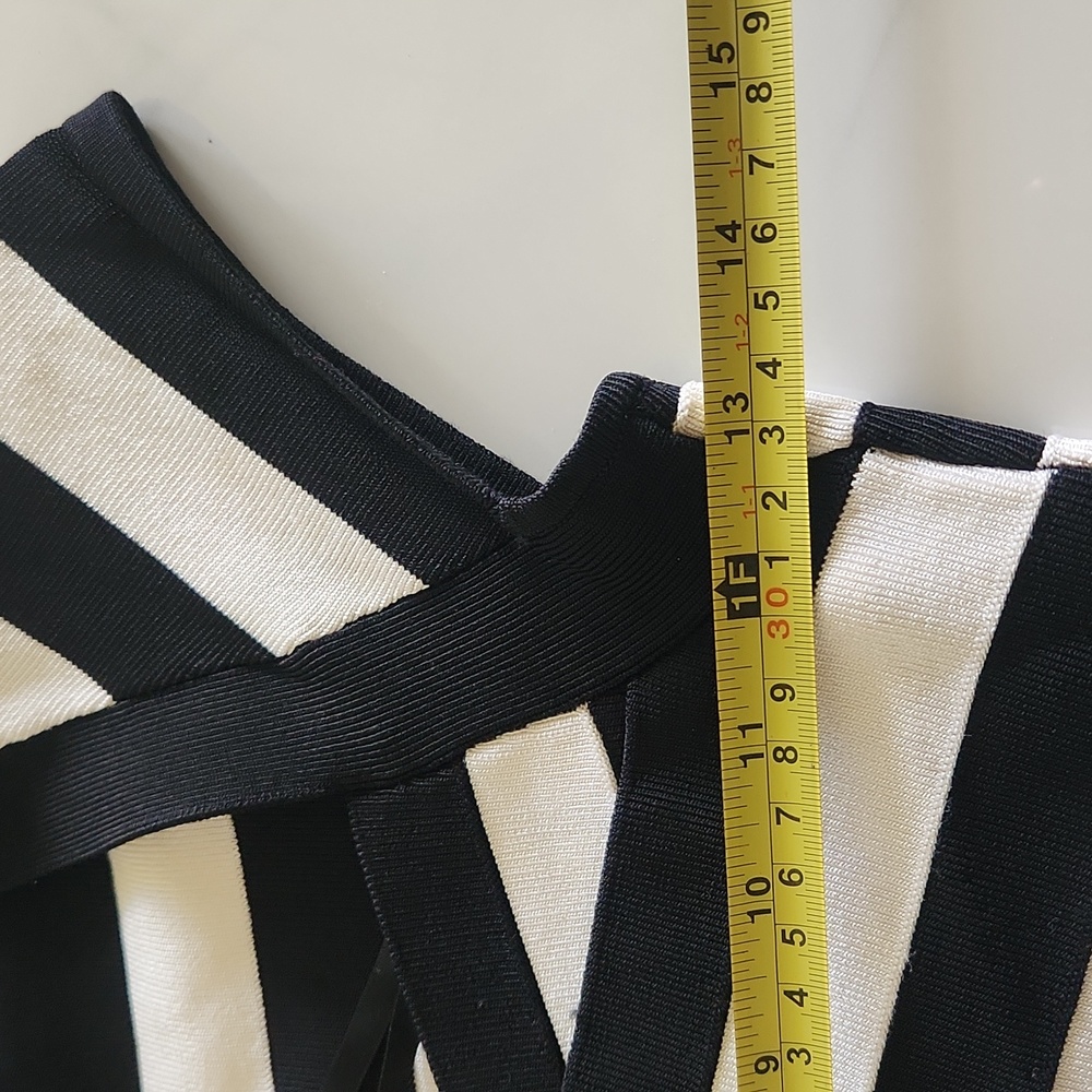 White House Black Market Black White Stripe XXS EUC Top - Picture 11 of 14